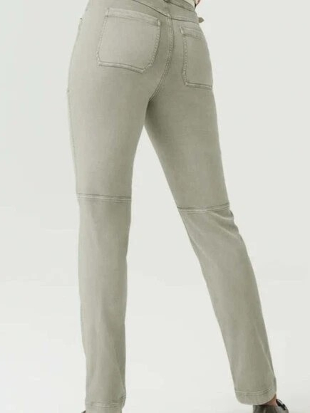 NWOT SPANX stretch twill straight leg pants in Sage - Picture 3 of 10